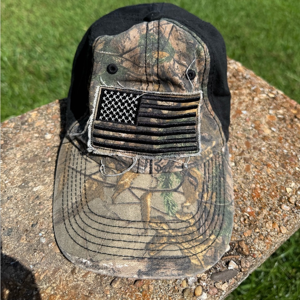 Camo American Flag Men's Hat
